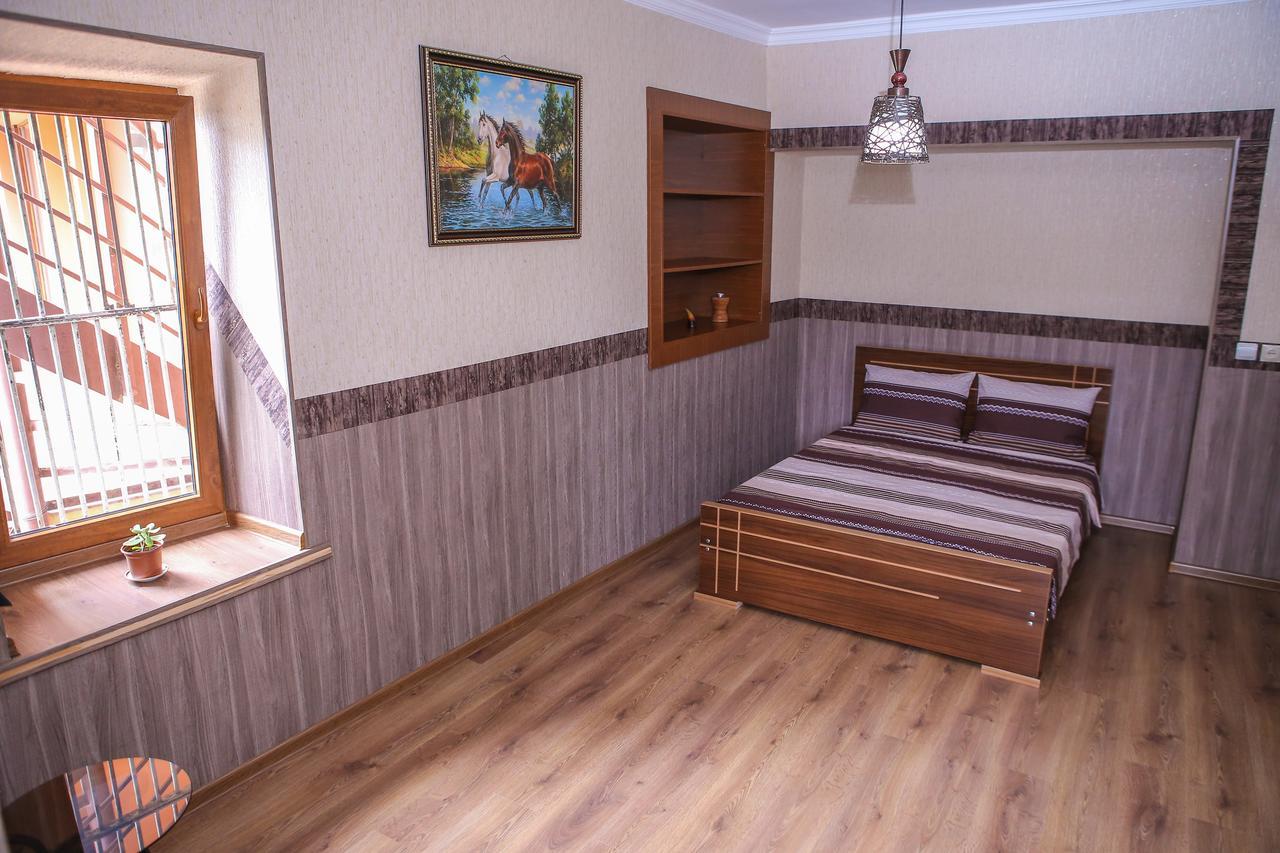 Metekhi Ubani'S Guesthouse 第比利斯 外观 照片